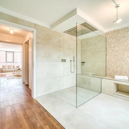 Appartement Luxury Penthouse In The Center Neurenberg