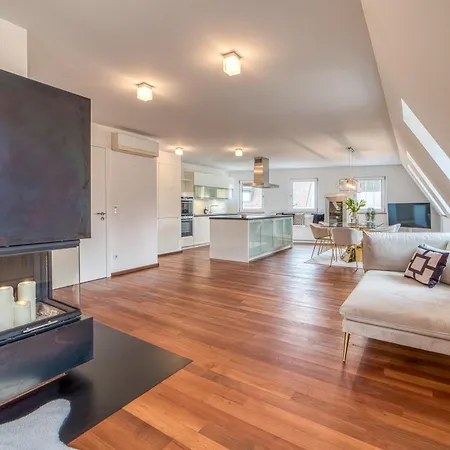 Luxury Penthouse In The Center Apartamento